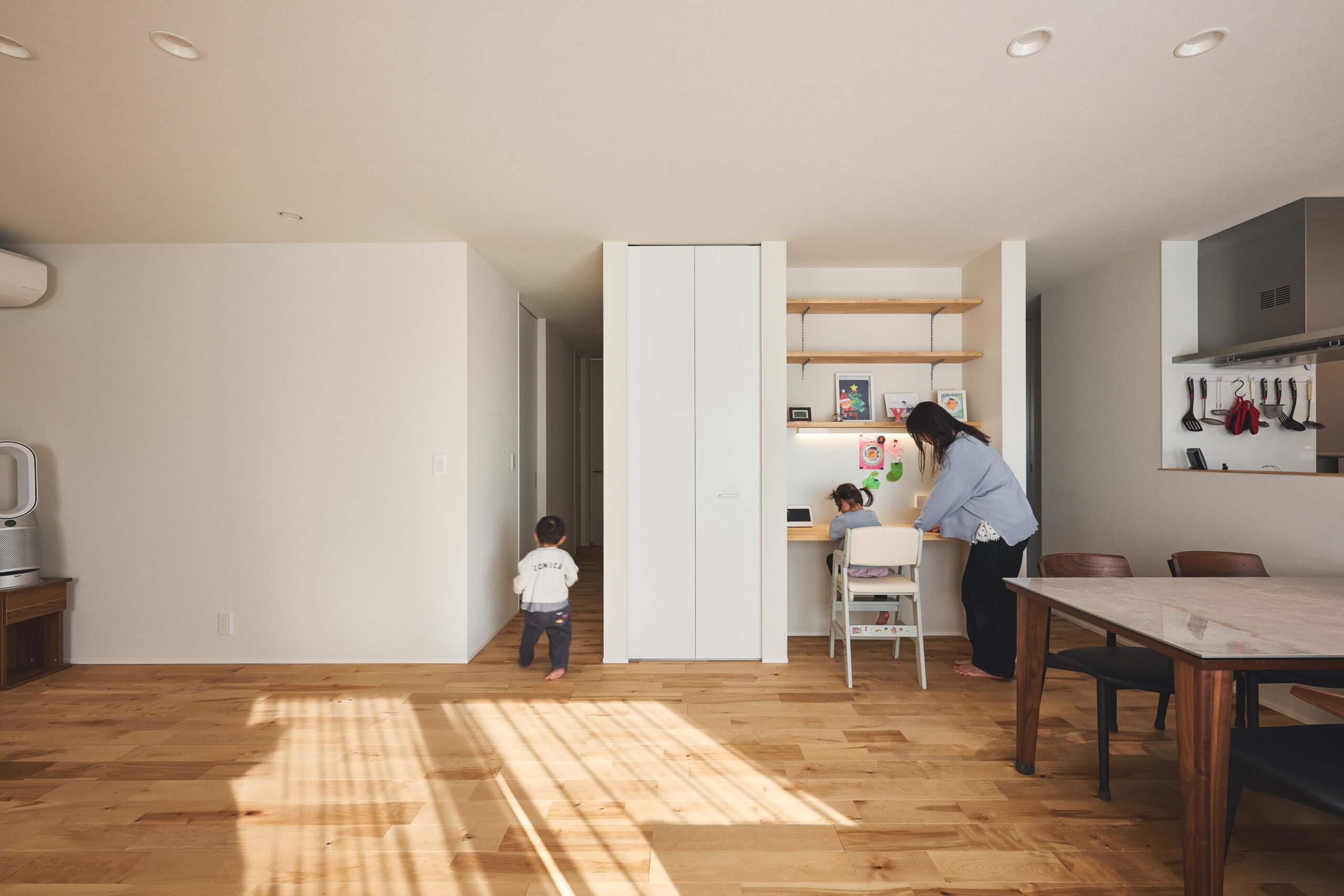 奇抜なのに上品で美しい平屋